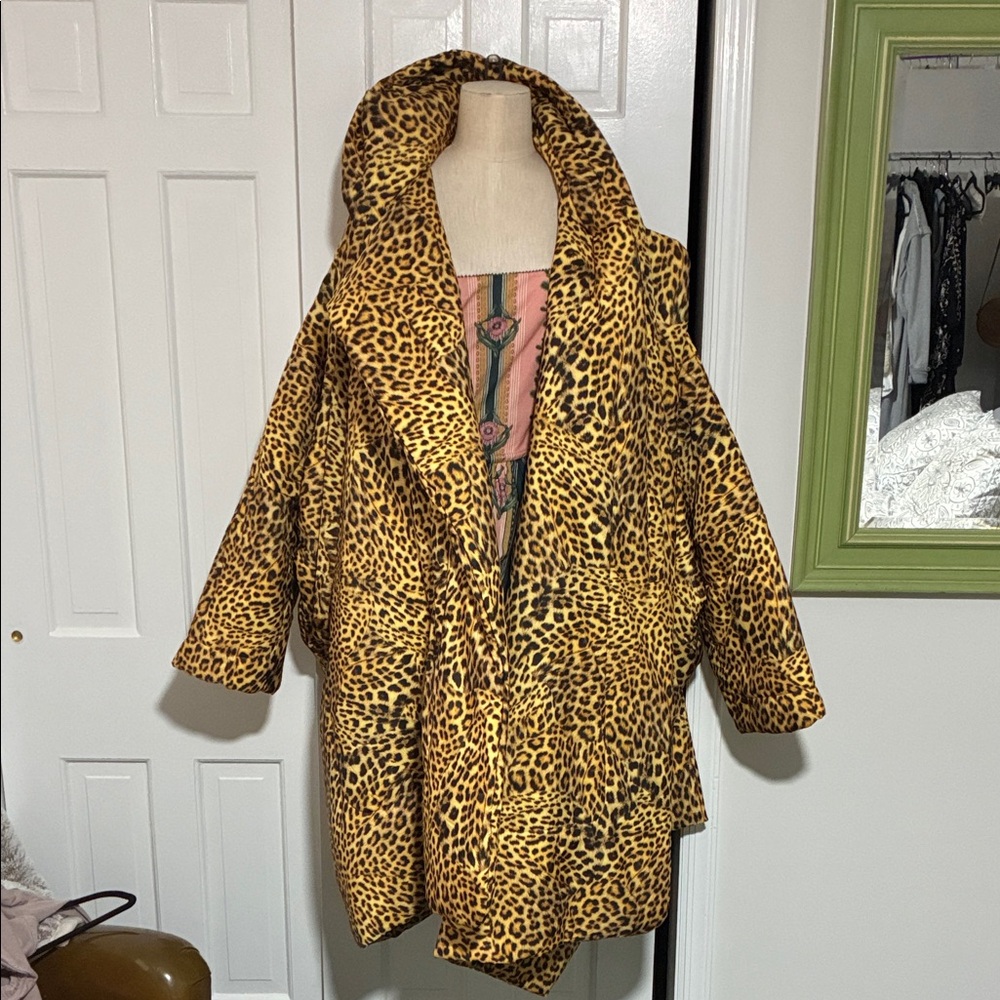 Norma Kamali Leopard Sleeping Bag Coat - Picture 4 of 6